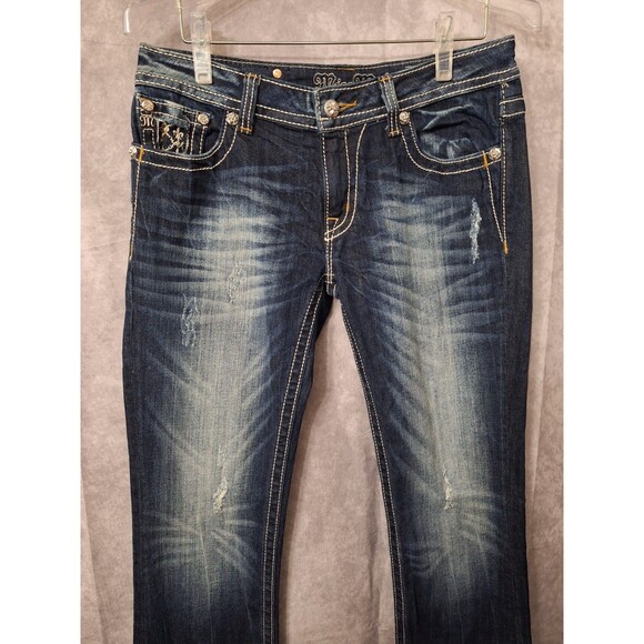 Miss Me Low Rise Bootcut Jeans Sz 30 Distressed Rhinestones Bling Embroidered - Picture 4 of 12